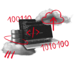 Collage aus Laptop mit Programmiercode, Datenbank-Symbol, Wolken und Binärcode als Sinnbild für Software- und Technologieentwicklung.